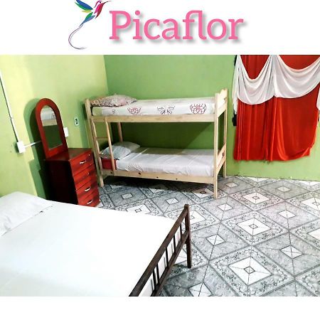 A Pousada Alojamiento Picaflor Iguazu Puerto Iguazú Exterior foto